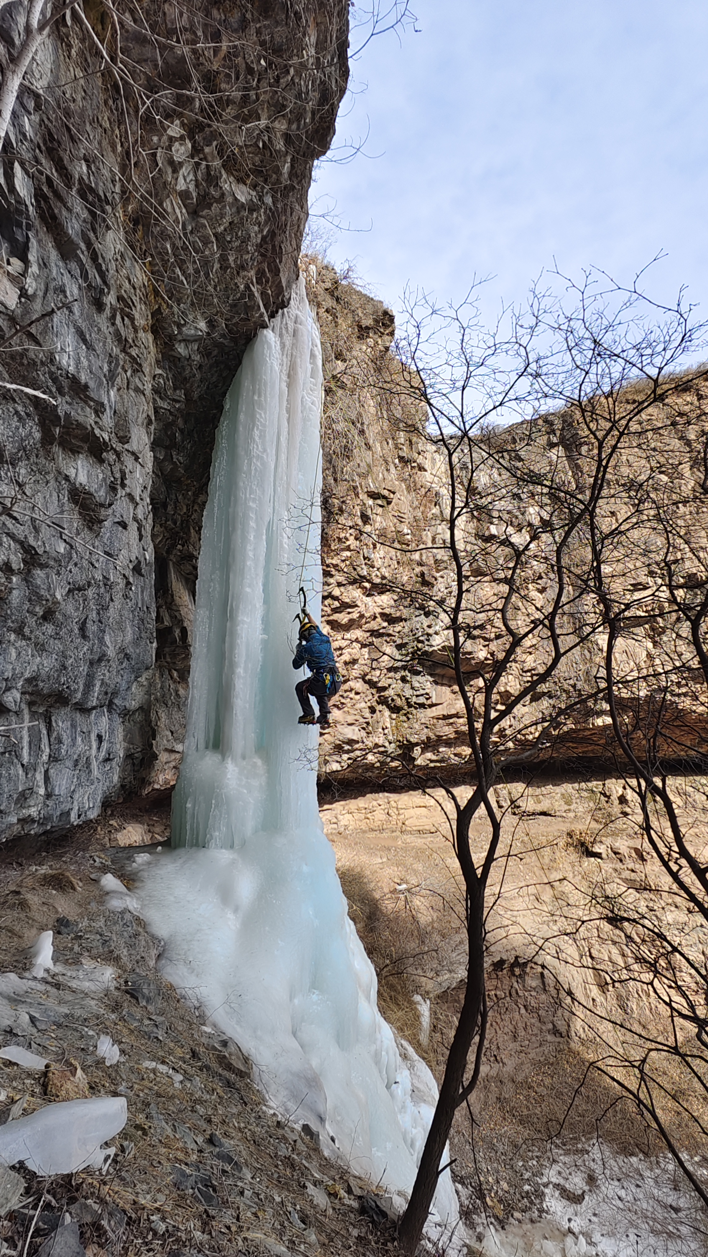天天发团，冰瀑零距离，攀冰初体验【日期你定，1人成团】（报名后记得扫码加活动群哟）