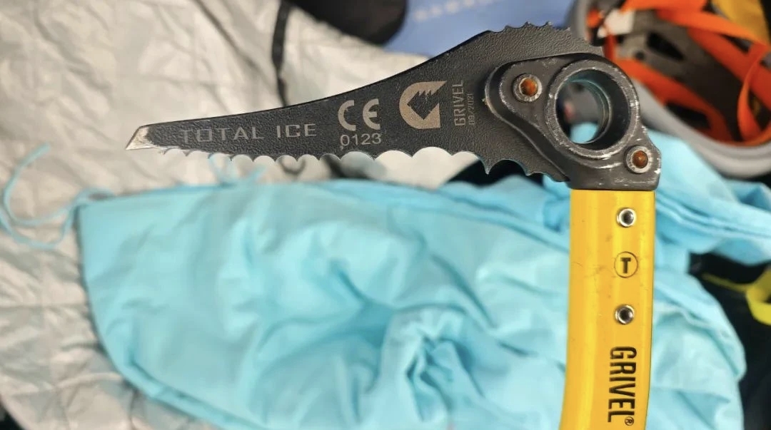 26冰季 攀冰培训班   提供装备使用 无需租赁  日期可定制  1人开班